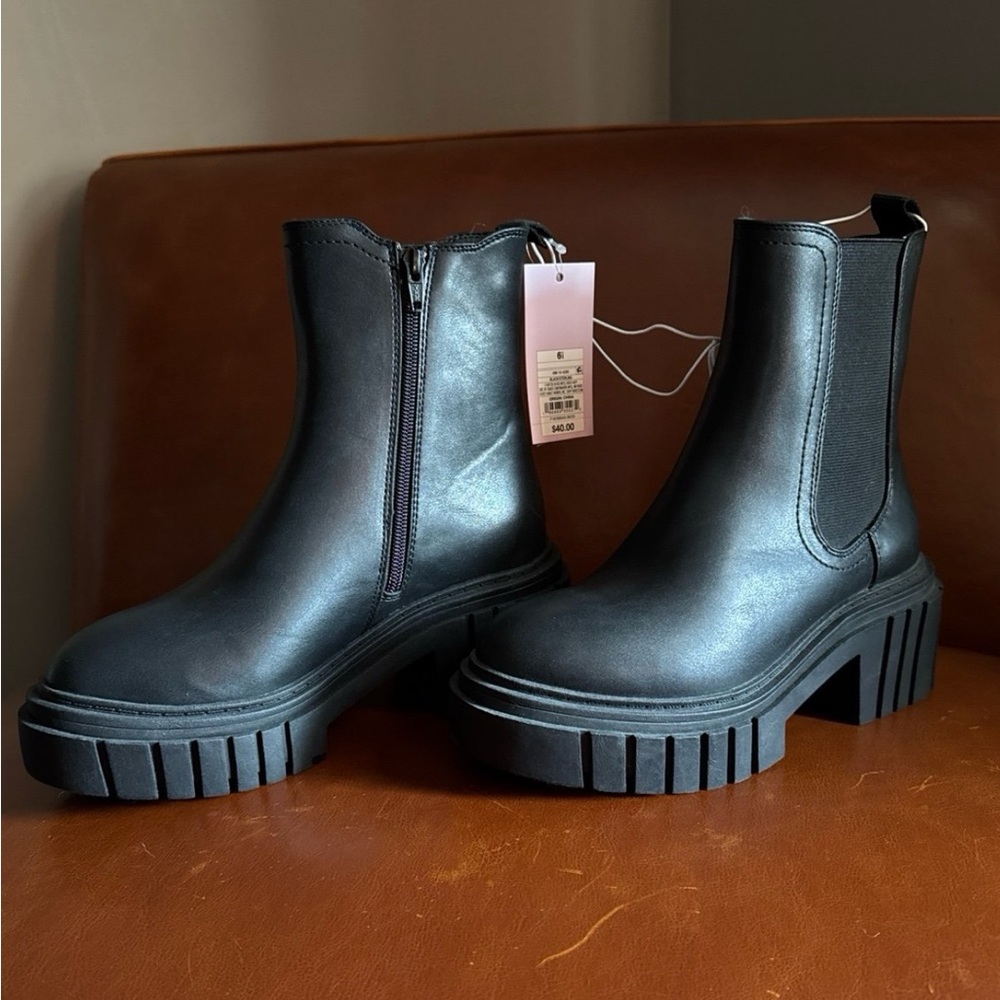 Black Ankle Platform Boots